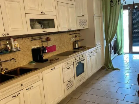 Prodaja, kuća, 252m², Krašići, Tivat - image 3