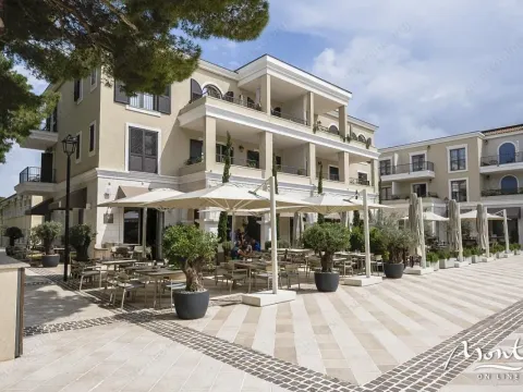 Prodaja, jednosoban stan, 69m², Luštica Bay, Tivat - image 39