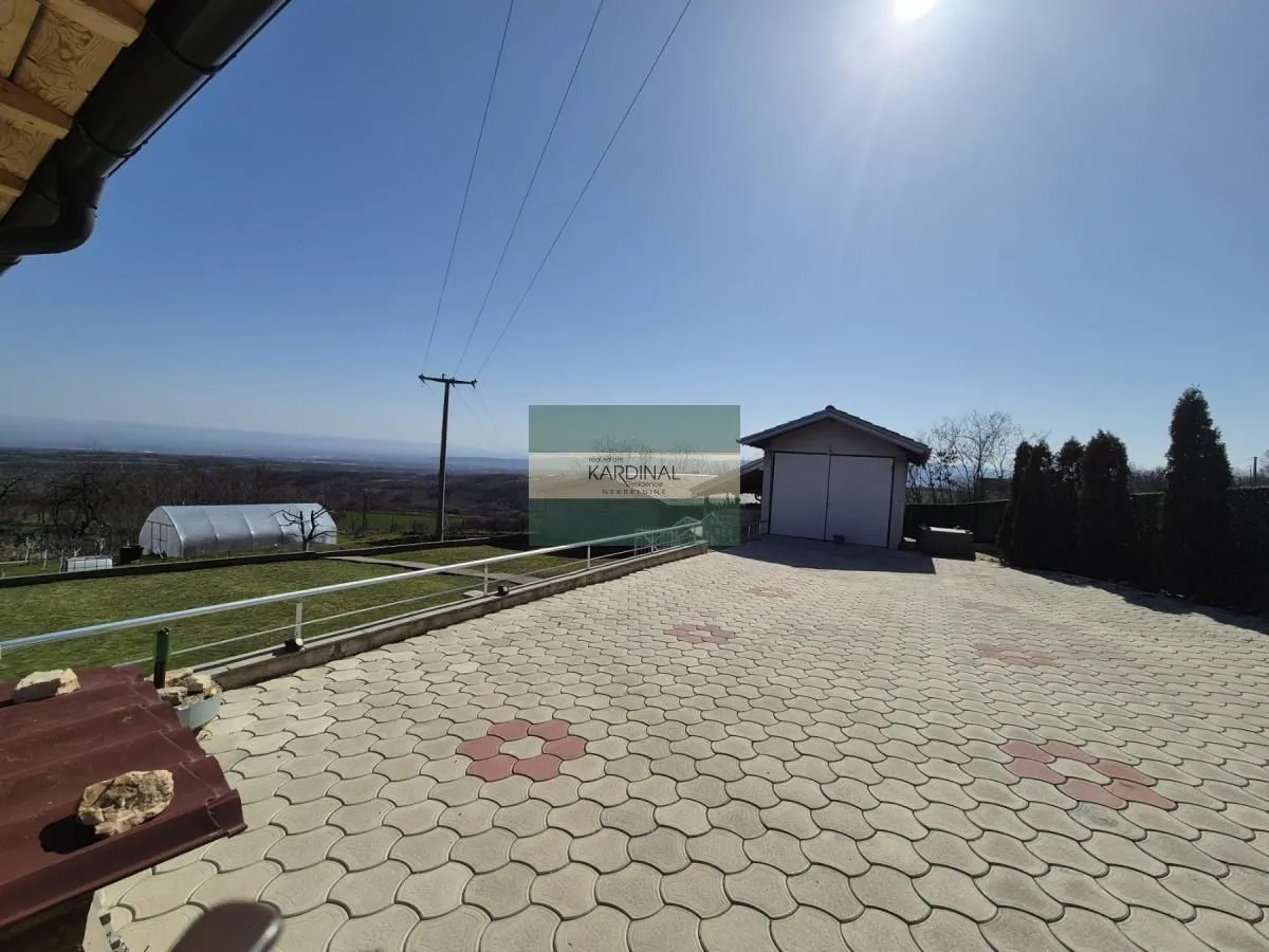 Prodaja, kuća, 128m², Crnče, Jagodina