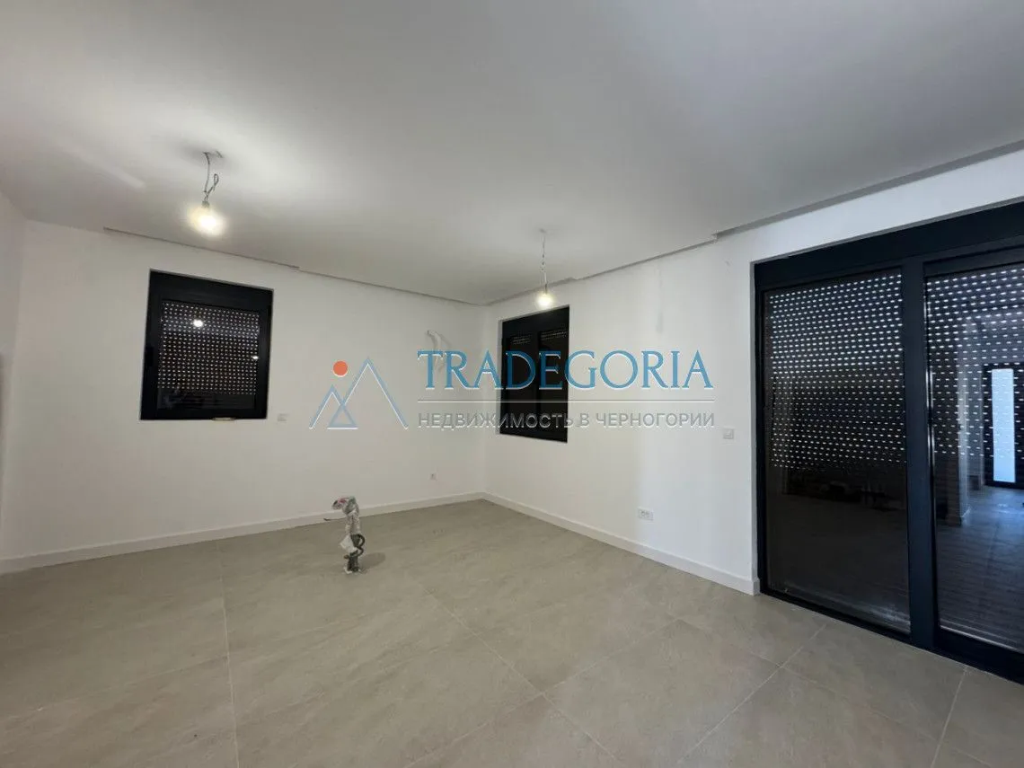 Prodaja, kuća, 196m², Bar, Crna Gora