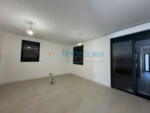 Prodaja, kuća, 196m², Bar, Crna Gora - image 20