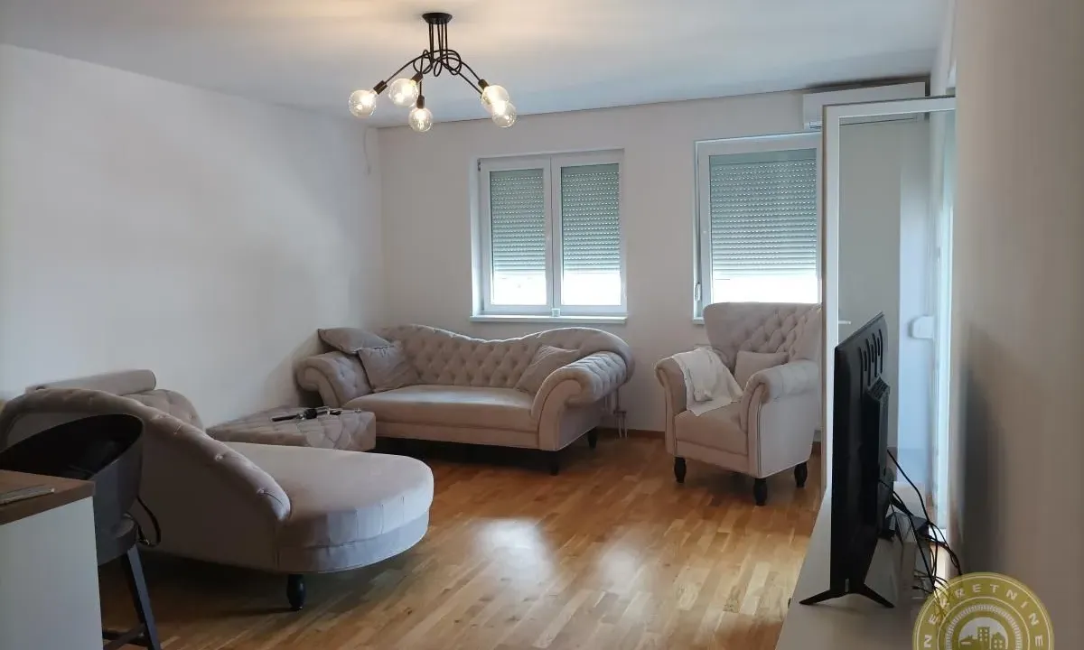 Izdavanje, četvorosoban stan, 77m², Adice, Novi Sad Sve Podlokacije