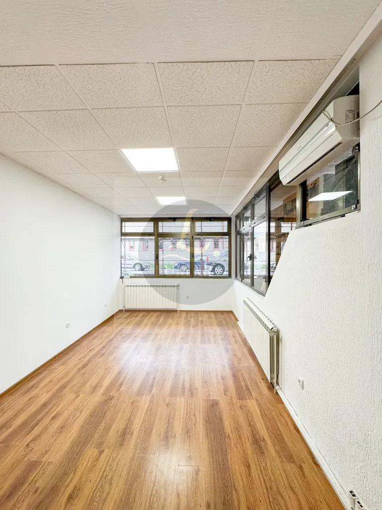 Sale, office space, 191m², Ljubović, Podgorica