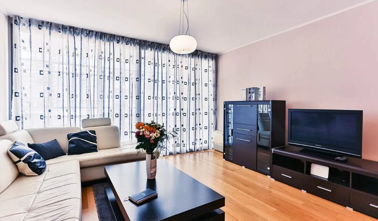 Prodaja, dvosoban stan, 85m², Rozino, Budva