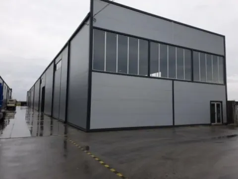 Izdavanje, poslovni prostor, 2650m², Batajnica, Beograd