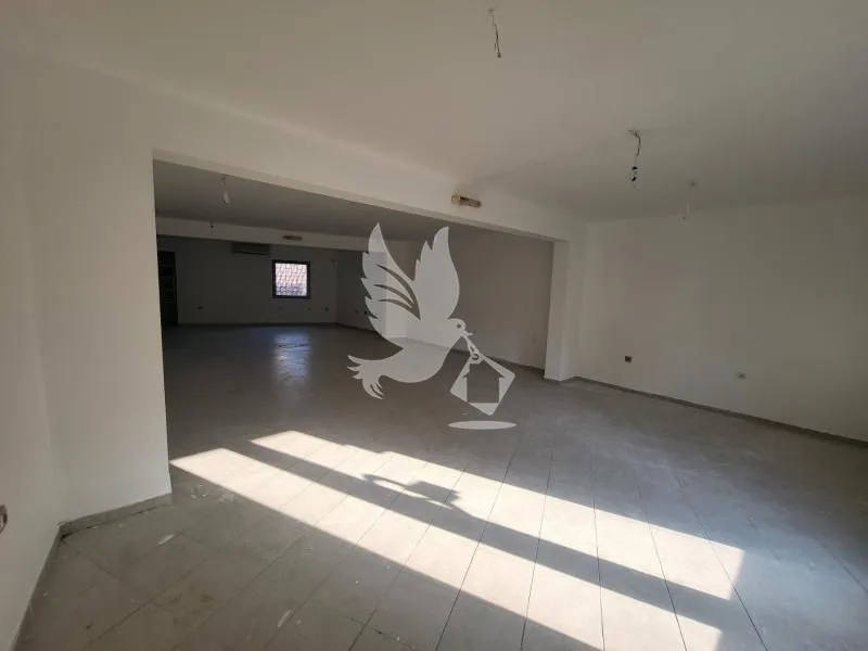 Sale, office space, 129m², Sopot, Beograd