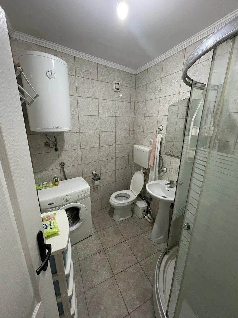 Prodaja, jednosoban stan, 30m², Rotkvarija, Novi Sad Sve Podlokacije