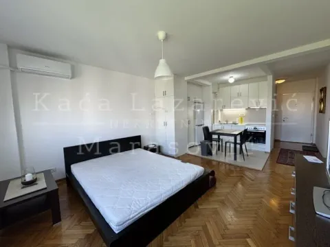 Izdavanje, jednosoban stan, 33m², Novi Beograd Blok 1 Fontana, Novi Beograd Sve Podlokacije - image 3