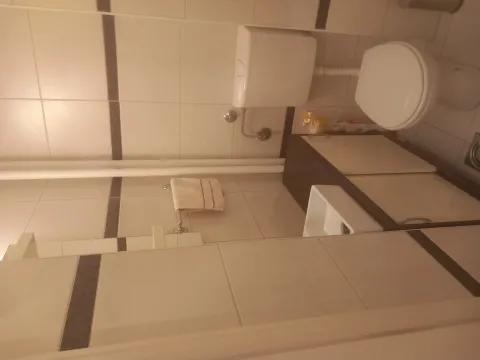 Prodaja, trosoban stan, 85m², Čukarica, Beograd - image 9