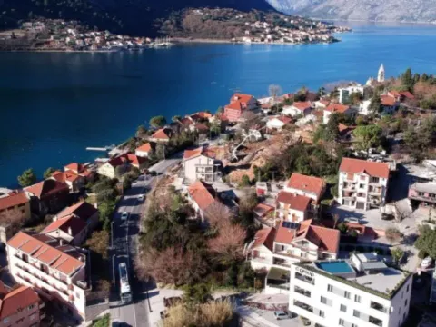 Prodaja, kuća, 754m², Dobrota, Kotor
