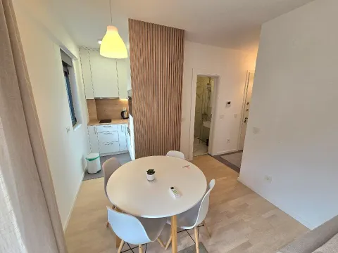 Prodaja, jednosoban stan, 35m², Budva, Crna Gora - image 8