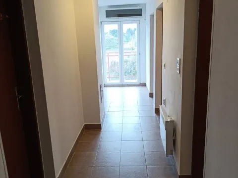 Rent, four bedroom apartment, 100m², Podi, Herceg Novi - image 16