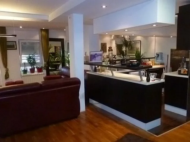 Prodaja, četvorosoban stan, 141m², Lion, Zvezdara Sve Podlokacije