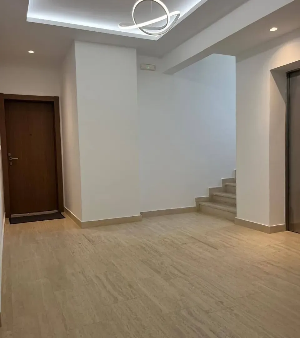 Sale, four bedroom apartment, 155m², Gorica C, Podgorica