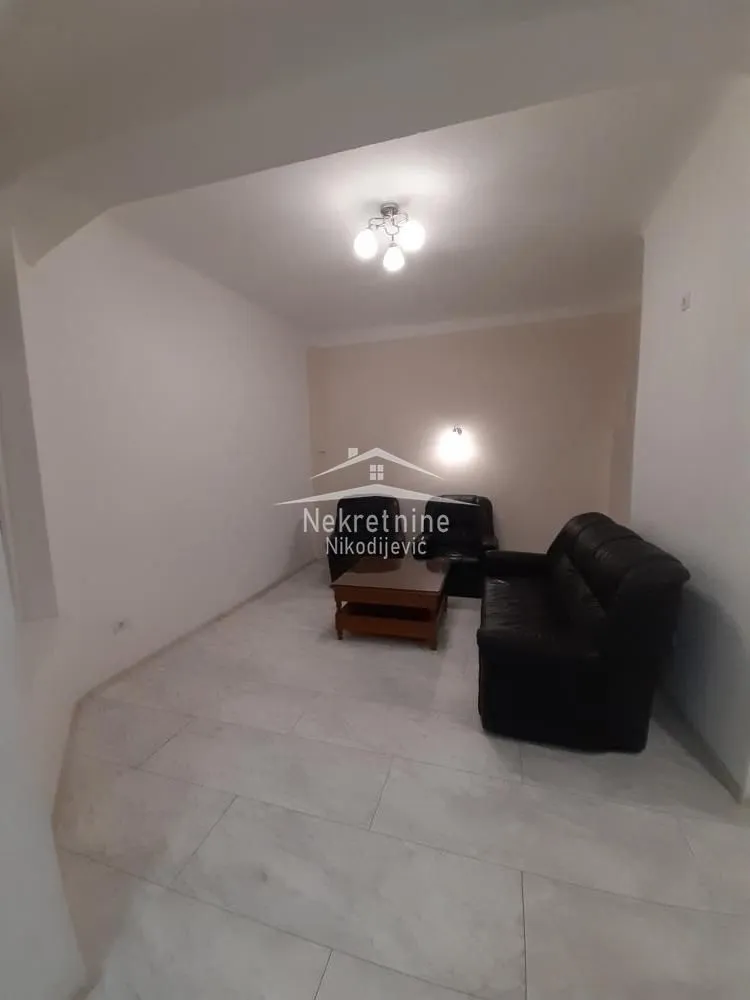 Prodaja, trosoban stan, 63m², Savski Venac, Beograd