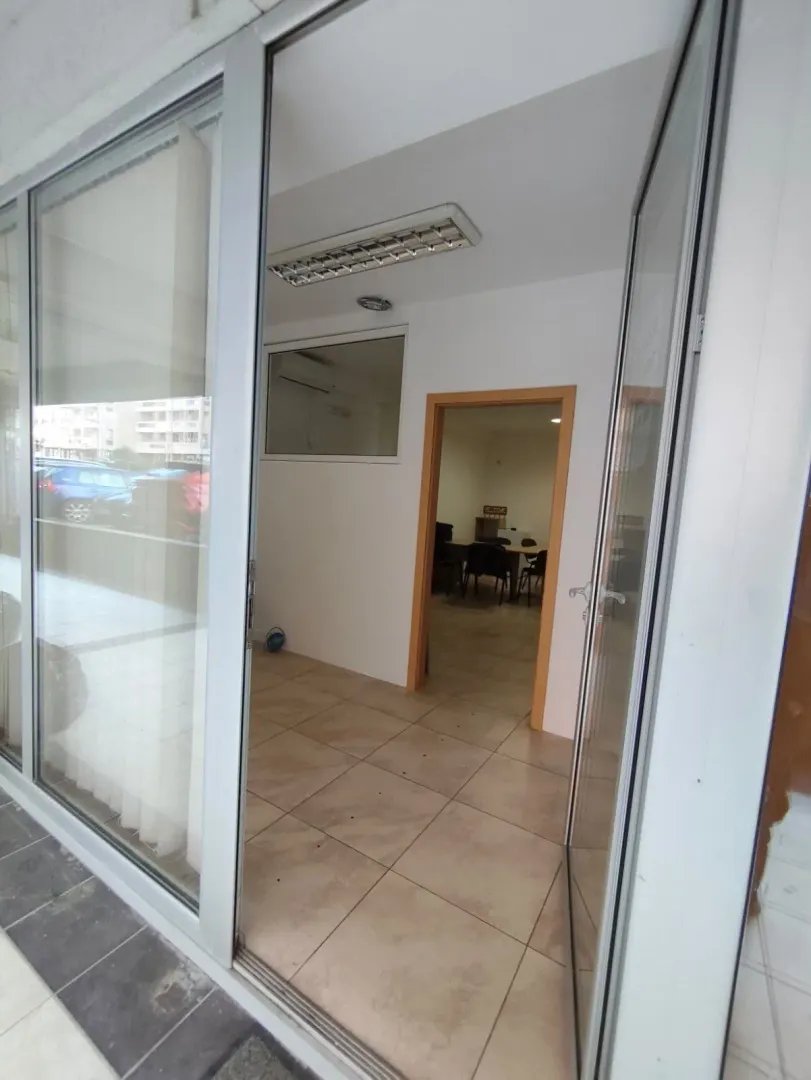 Rent, office space, 46m², City Kvart, Podgorica