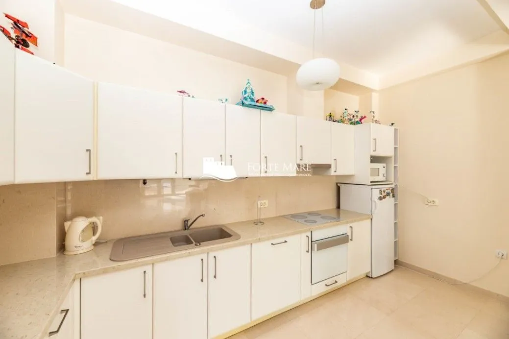 Prodaja, trosoban stan, 101m², Topla, Herceg Novi