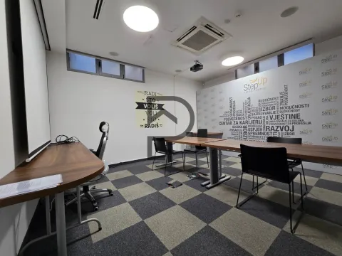 Prodaja, poslovni prostor, 376m², Dalmatinska ulica, Podgorica - image 13