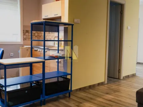 Izdavanje, poslovni prostor, 56m², Centar, Novi Sad - image 3