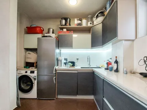 Prodaja, trosoban stan, 90m², Crveni Krst, Beograd - image 7