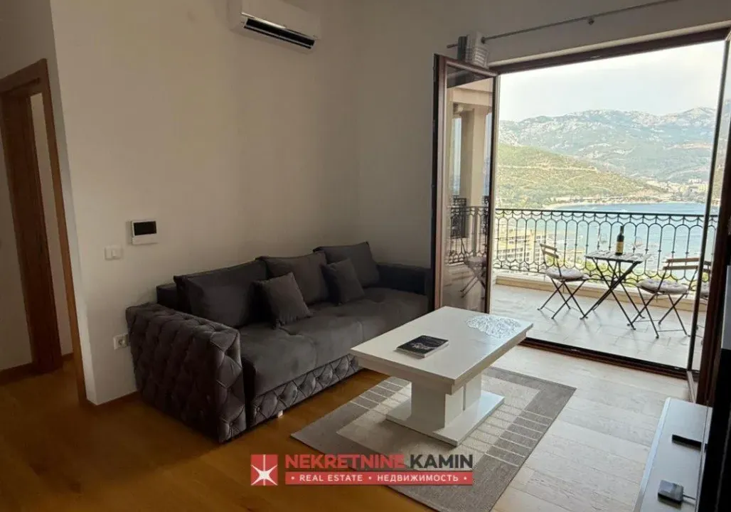 Izdavanje, dvosoban stan, 54m², Vidikovac, Budva