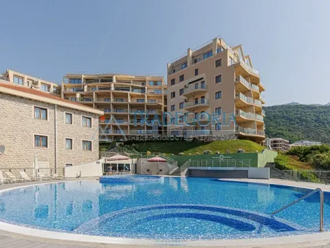 Prodaja, dvosoban stan, 95m², Bečići, Budva - image 32