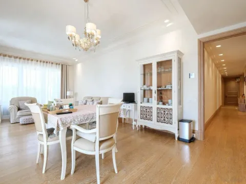 Prodaja, dvosoban stan, 135m², Porto Montenegro, Tivat - image 8