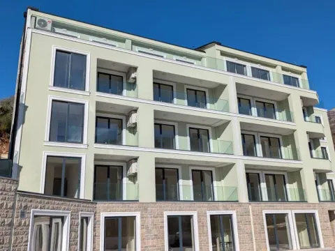 Prodaja, dvosoban stan, 93m², Kamenovo, Budva - image 1
