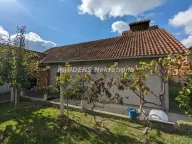 Prodaja, kuća, 220m², Zemun Ugrinovci, Zemun Sve Podlokacije - image 16