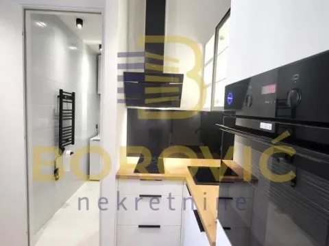 Sale, one bedroom apartment, 33m², Stari Grad, Beograd - image 5
