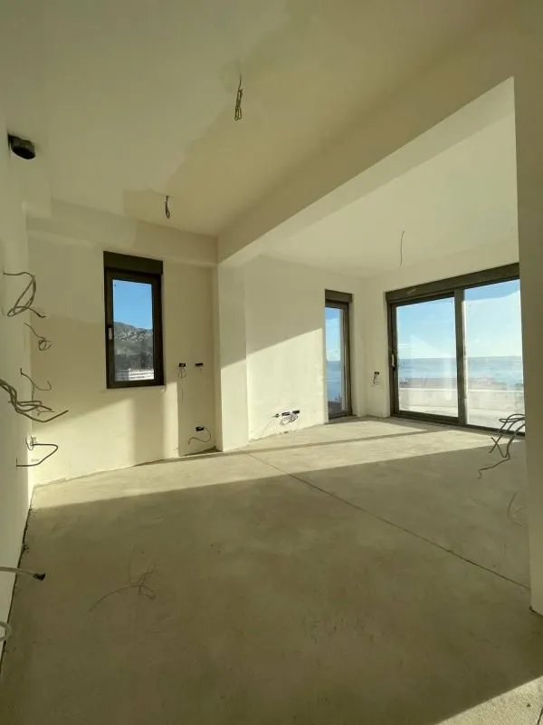 Sale, one bedroom apartment, 47m², Bečići, Budva
