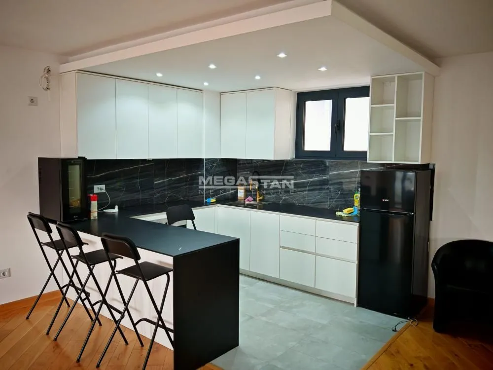 Sale, four bedroom apartment, 100m², Autokomanda, Voždovac Sve Podlokacije