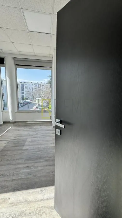 Rent, office space, 120m², Preko Morače, Podgorica