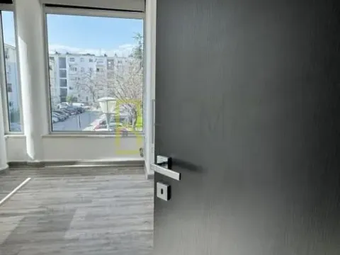 Rent, office space, 120m², Preko Morače, Podgorica - image 6