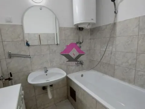 Izdavanje, trosoban stan, 68m², Poštanska Štedionica, Palilula Sve Podlokacije - image 15