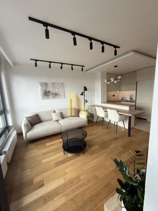 Izdavanje, jednosoban stan, 41m², Sajmište, Novi Sad