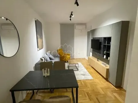 Izdavanje, stan, 50m², Tivat, Crna Gora - image 2