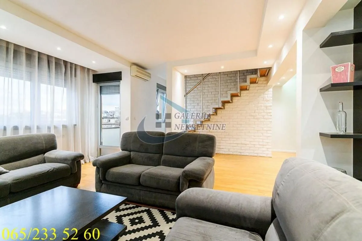 Prodaja, četvorosoban stan, 101m², Autokomanda, Voždovac Sve Podlokacije