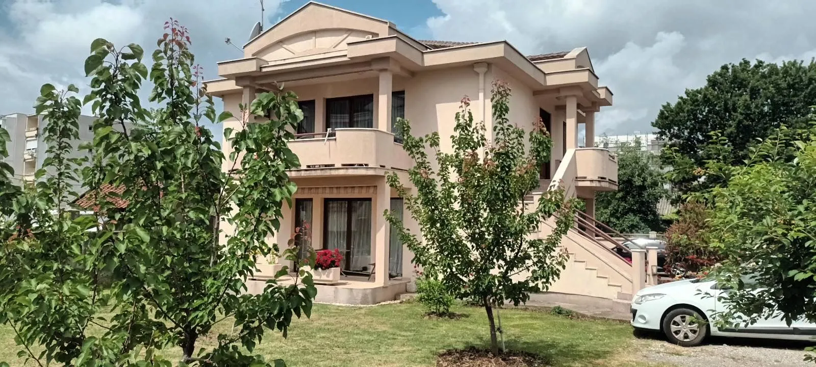 Rent, two bedroom apartment, 80m², Zagorič, Podgorica