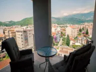 Izdavanje, dvosoban stan, 148m², Budva, Crna Gora - image 3