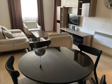 Izdavanje, jednosoban stan, 47m², City Kvart, Podgorica