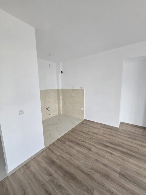 Prodaja, jednosoban stan, 65m², Ulcinj, Crna Gora