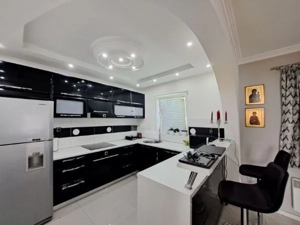 Prodaja, kuća, 205m², Baošići, Herceg Novi
