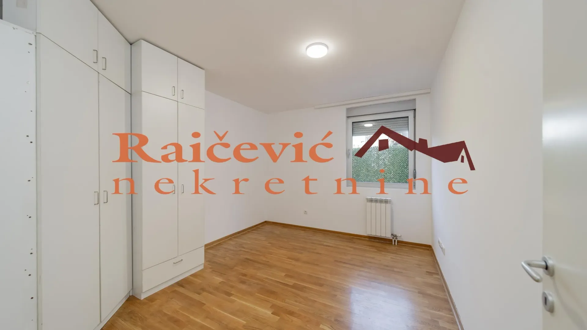 Rent, three bedroom apartment, 117m², Voždovac Sve Podlokacije, Beograd