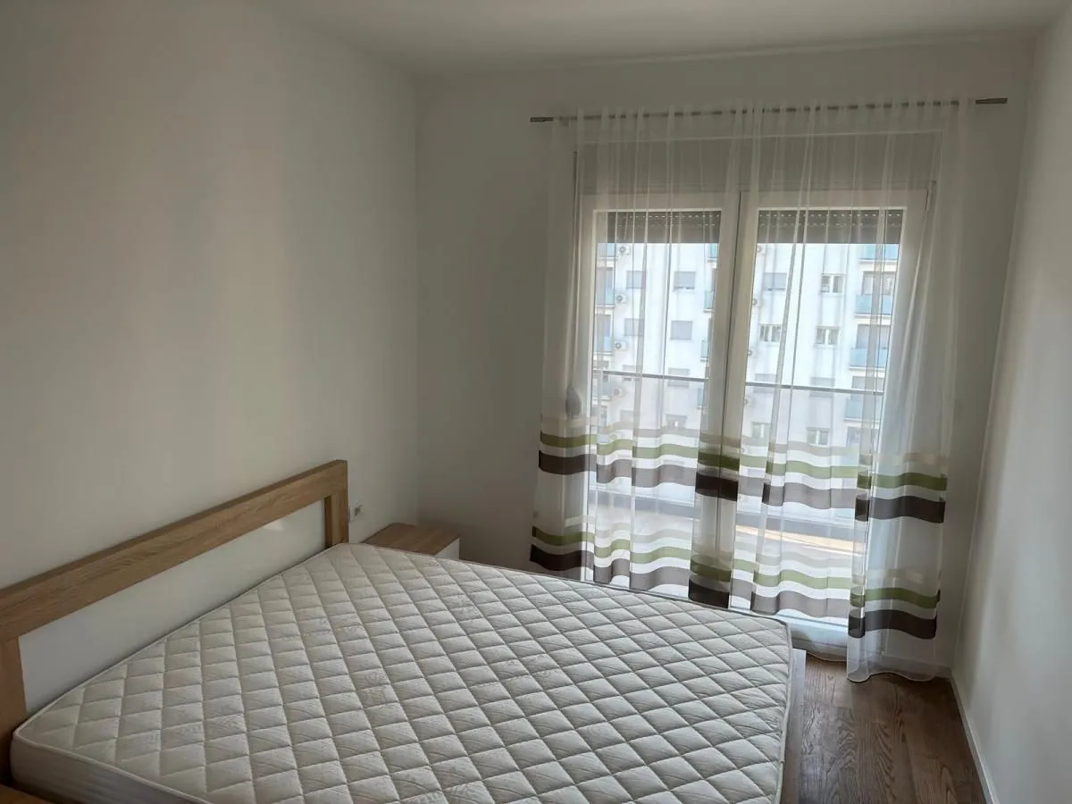 Rent, apartment, 44m², Pobrežje, Podgorica