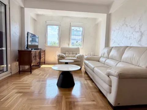 Rent, two bedroom apartment, 85m², Preko Morače, Podgorica - image 1