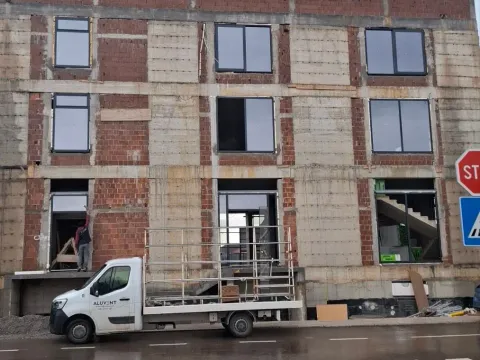 Rent, office space, 1100m², Donja Gorica, Podgorica - image 8