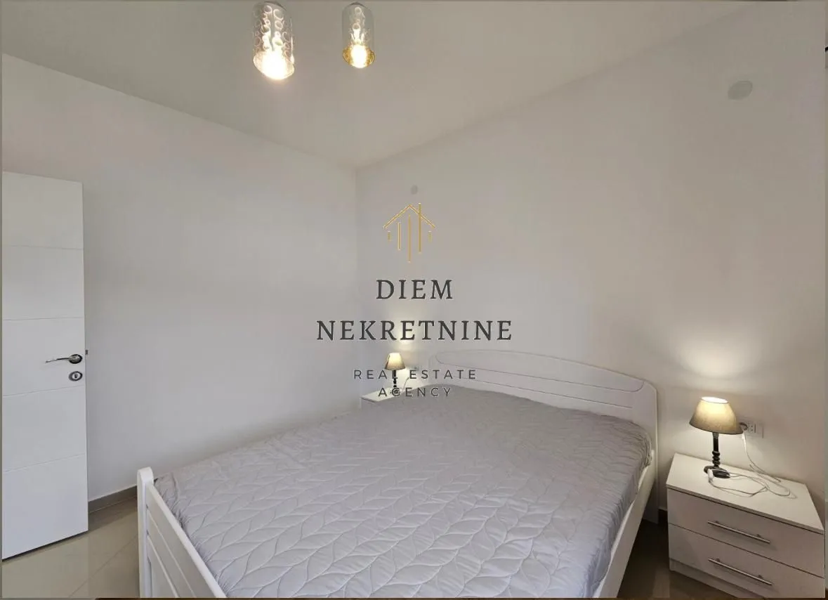 Prodaja, dvosoban stan, 78m², Šušanj, Bar