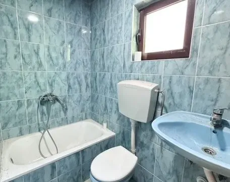 Izdavanje, trosoban stan, 114m², Stara Varoš, Podgorica - image 9