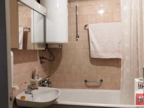 Izdavanje, dvosoban stan, 54m², Sajmište, Novi Sad - image 8